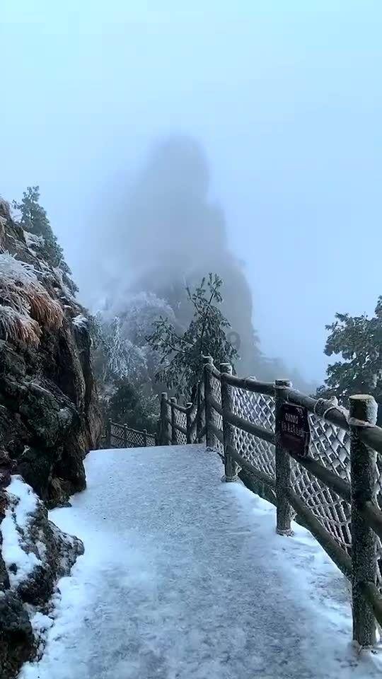 逃离复古建筑