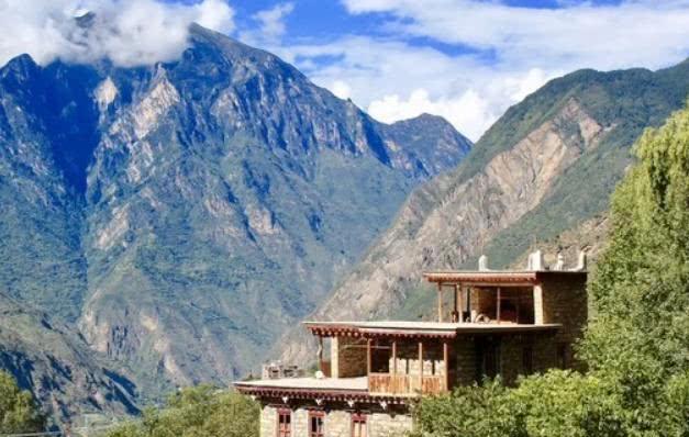背包“历险”完璧归赵 外地游客称赞大连好人多