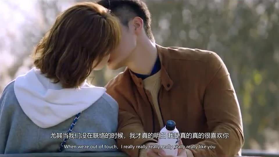 逃离废弃的卡车场