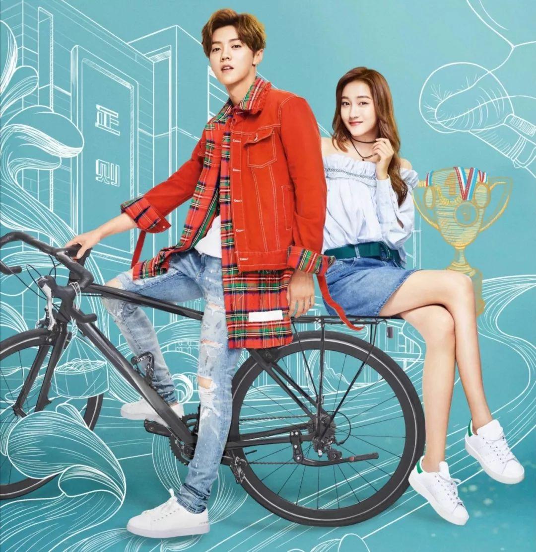 吃星星的恐龙男孩
