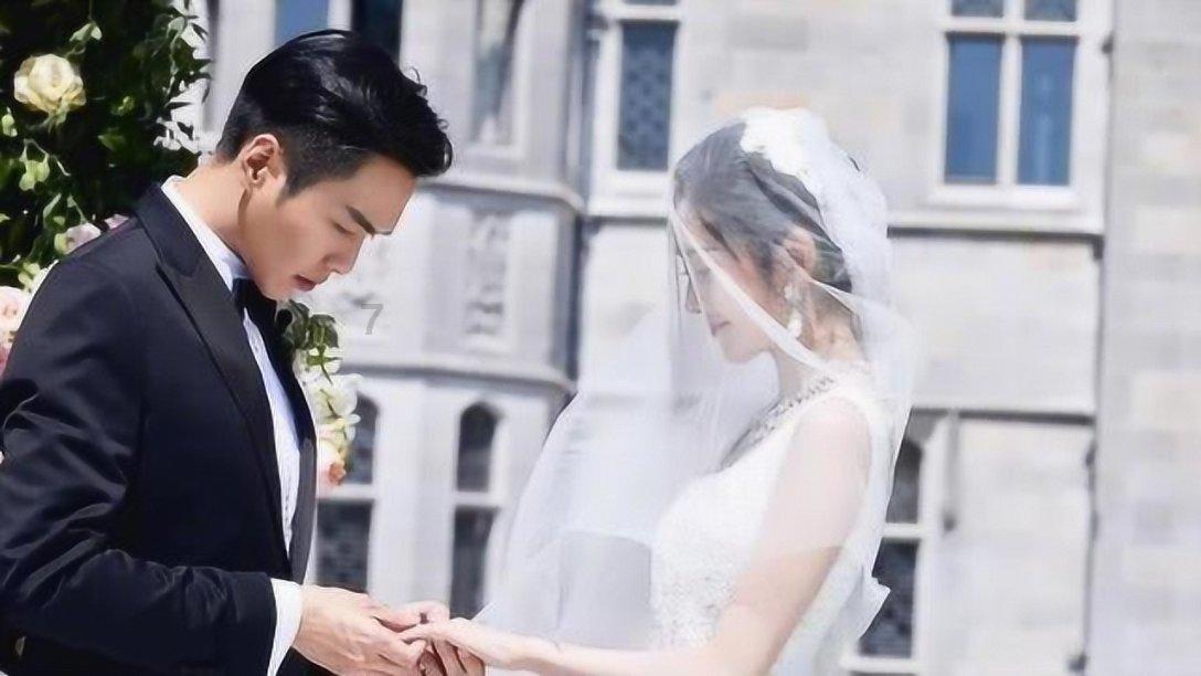 一般来说搞人事工作的女生是不是情商都很高？游戏画面