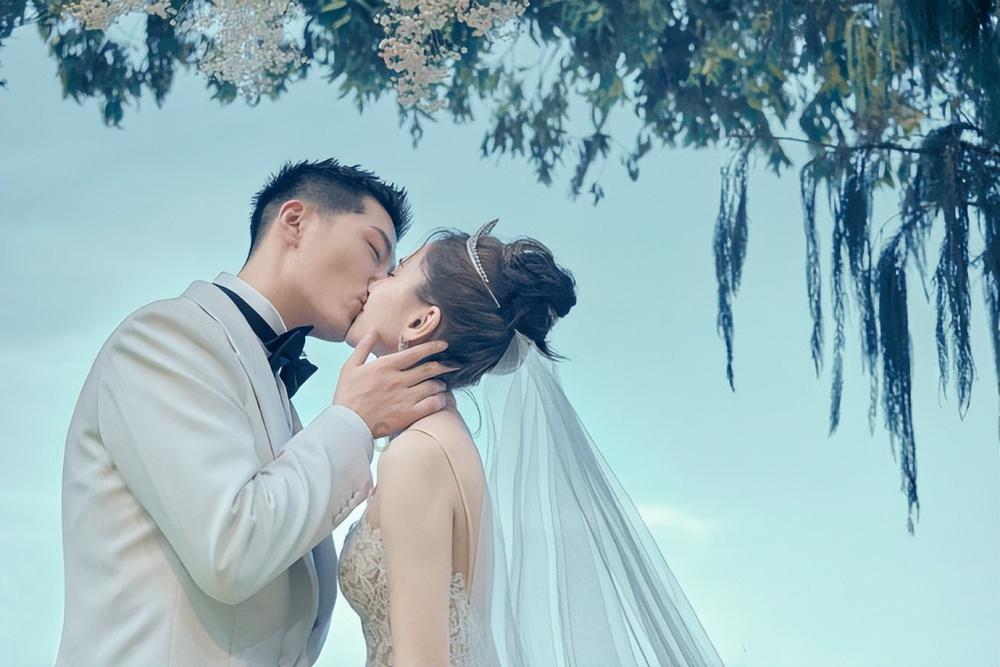 暖阳下的女孩们