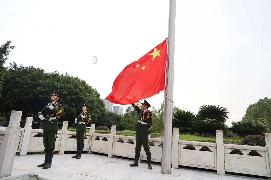 5G 与 4G 信号同覆盖,中国移动与华为研发双频双模基站