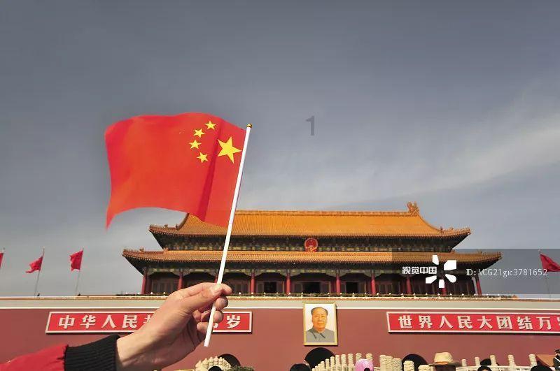 逃出郊外大别墅