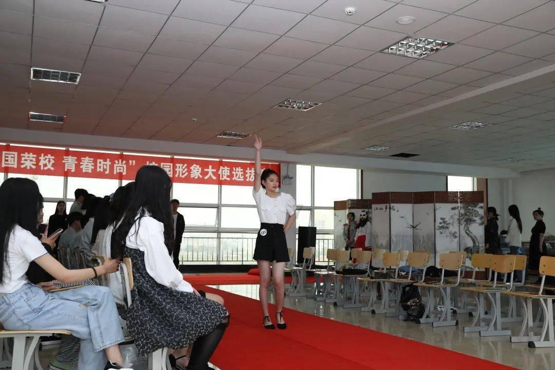 逃离逃犯藏身之处