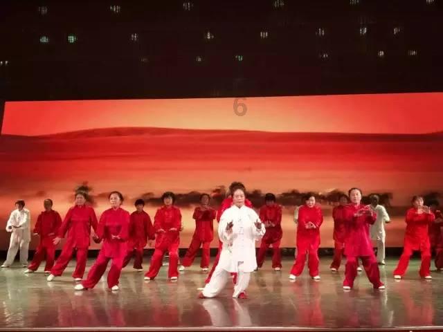 南阳小戏小品《新村网事》亮相“春满中原 老家河南”作品汇演