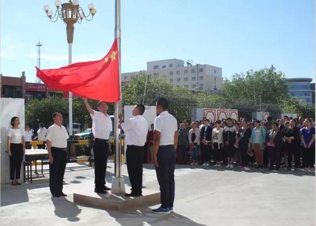 怀疑同学偷东西，应该怎么办？
