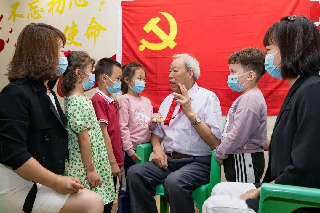 老旧废弃楼房逃脱3