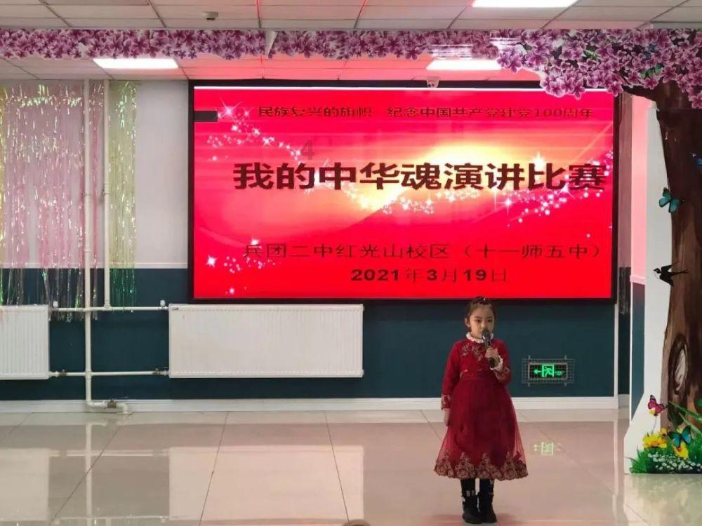 肖战17秒造型花絮,一个LOOK即可聚焦光影