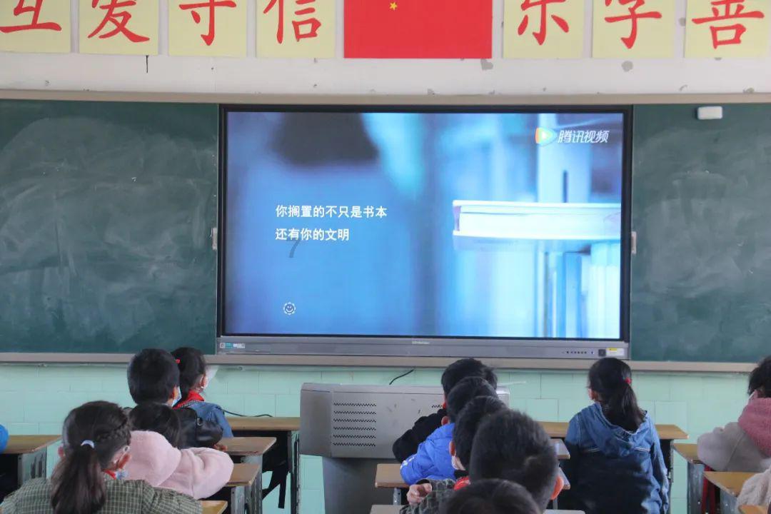 面包糠是什么做的游戏画面