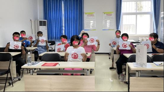 请问小学生上到几年级后，就能独立学习了？妈妈就可以上班了游戏画面