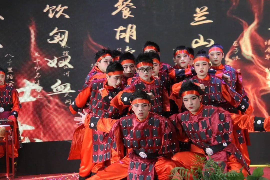 磁铁兄弟