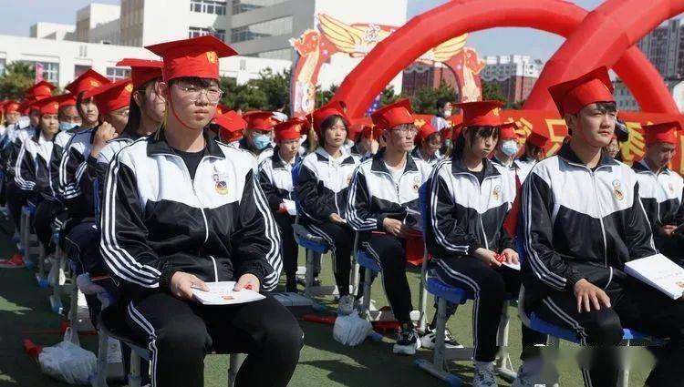 八段锦不属于太极拳，这两种有哪些相似的地方？