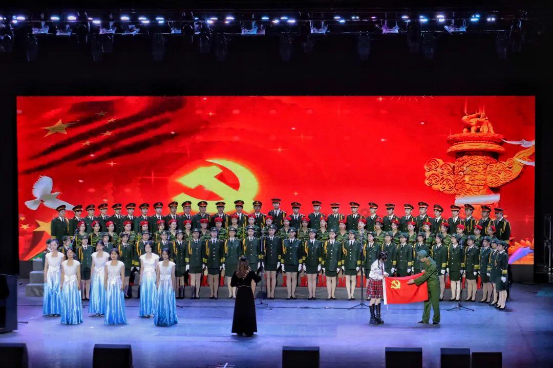 沈阳男子酒后徒手连划47车，故意划伤他人车辆算犯罪吗？游戏画面