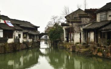 逃离复古经典房屋