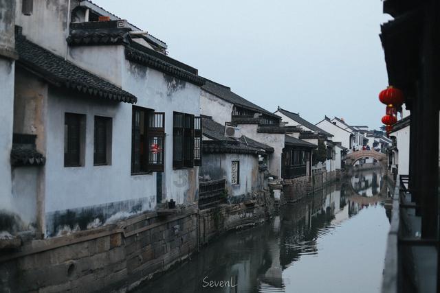 沙漠废墟逃离