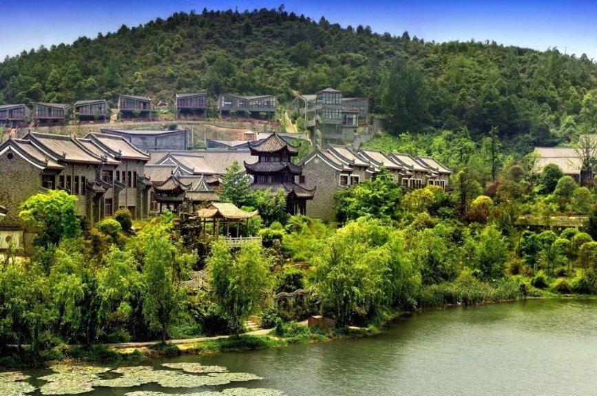 小猫钓鱼游戏龙王版有船