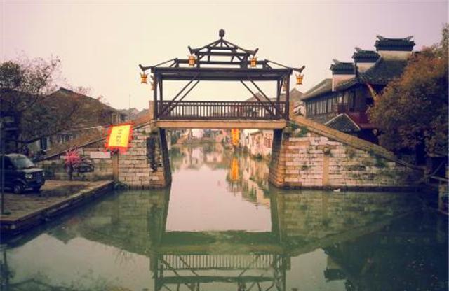 皇冠地下城选关版