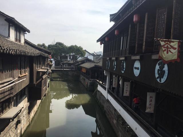 消除六边形