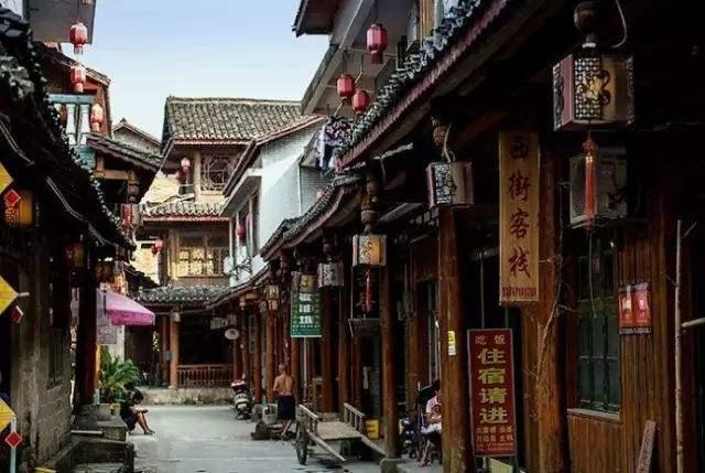 驾驶证到期后多少时间内必须换证？游戏画面