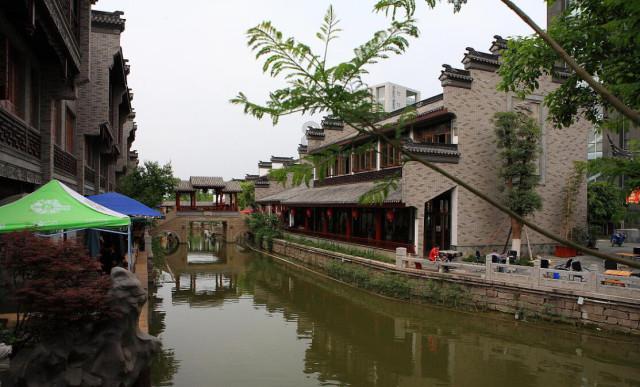 郭敬明节目落泪,李安“老年人生新检讨”,自知之明对于一个人有多重要?小白如何解答蜗牛问答?