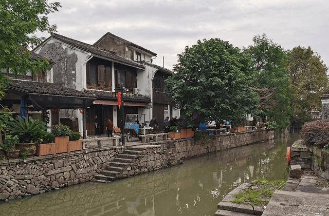 虫虫助手下载